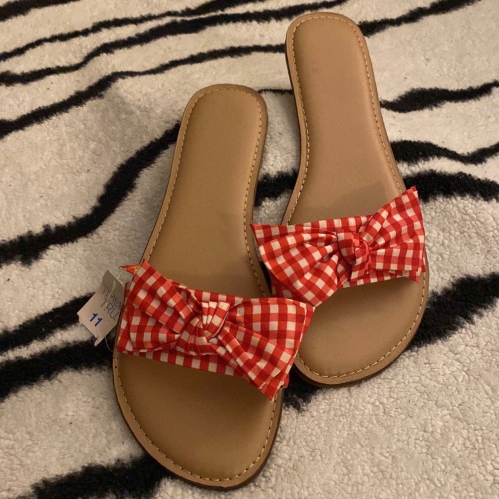 Woman’s Sandals